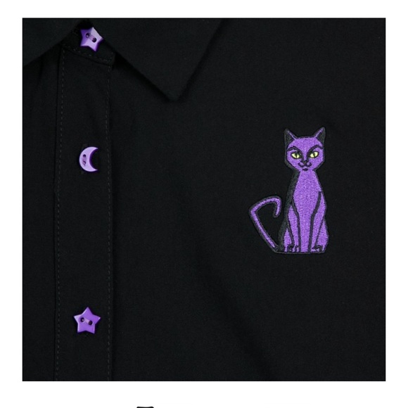 Disney Parks Her Universe Hocus Pocus Tie Front Shirt - Picture 3 of 9